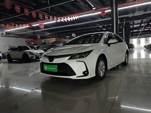 Фотография автомобиля — Toyota Corolla
