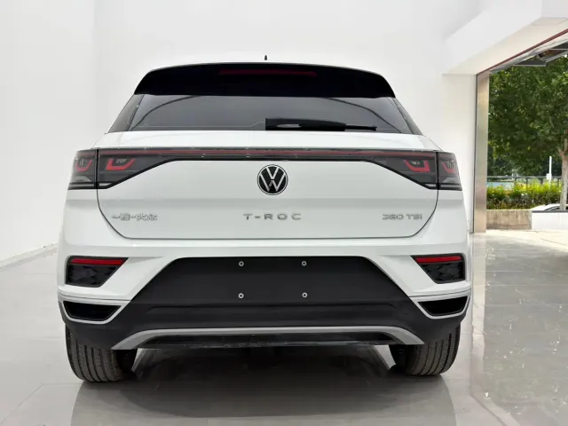 Volkswagen T-Roc — Фото автомобиля 5