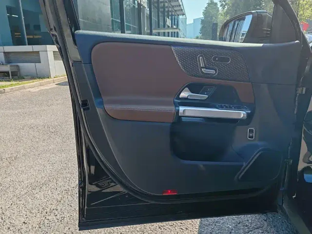 Mercedes-Benz GLB-Class — Фото автомобиля 12