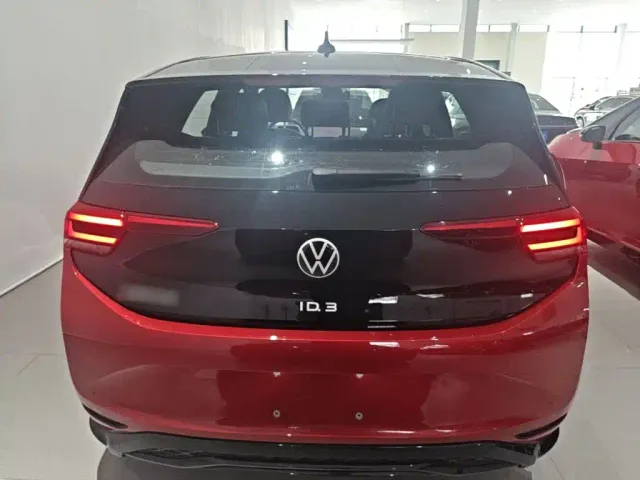 Volkswagen ID.3 — Фото автомобиля 5