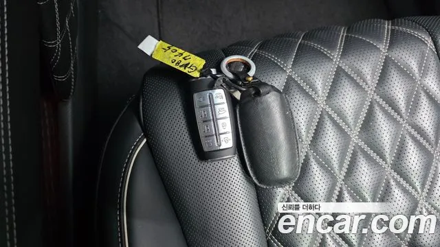Genesis GV80 — Фото автомобиля 21
