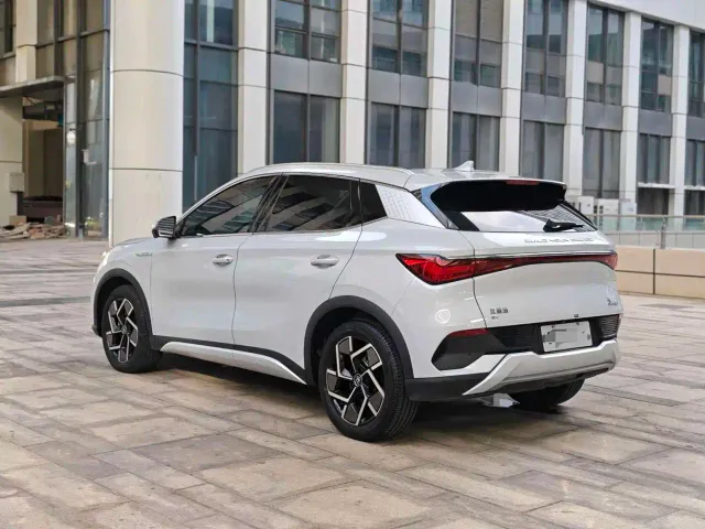 BYD Yuan PLUS — Фото автомобиля 3