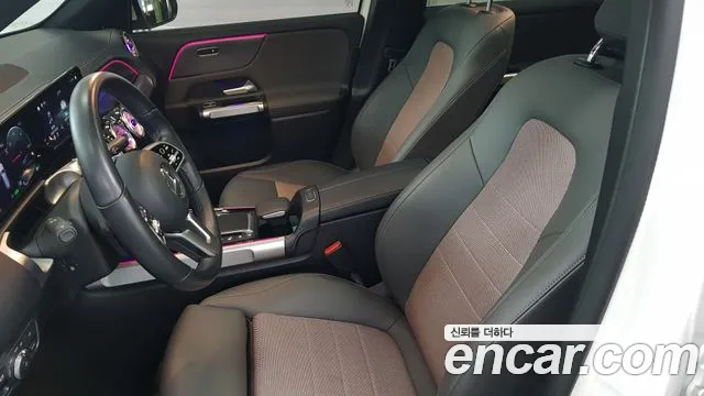 Mercedes-Benz EQB X243 — Фото автомобиля 14