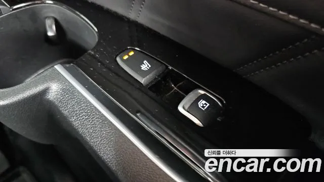 Kia Sorento Новый Sorento 4 поколение Бензин 2.5T 2WD — Фото автомобиля 18
