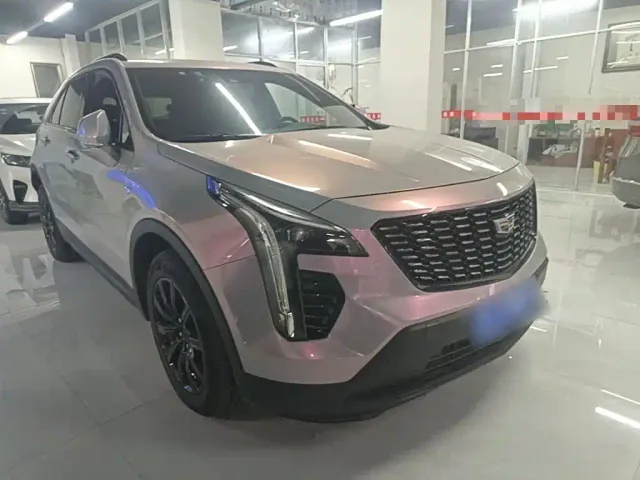 Cadillac XT4 — Фото автомобиля 3