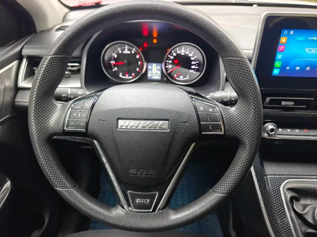 Haval M6 — Фото автомобиля 13