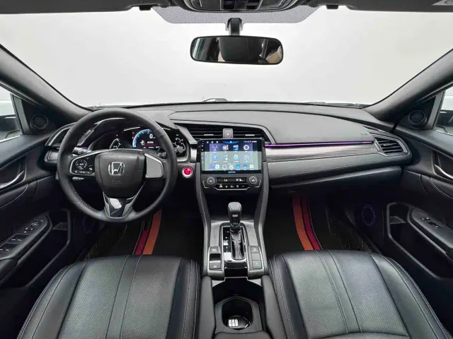 Honda Civic — Фото автомобиля 15