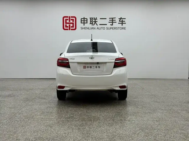 Toyota Vios — Фото автомобиля 4