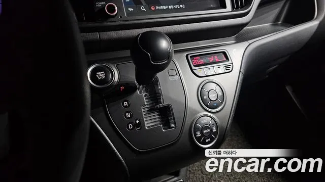 Kia RAY Новый Kia Ray Фургон — Фото автомобиля 9