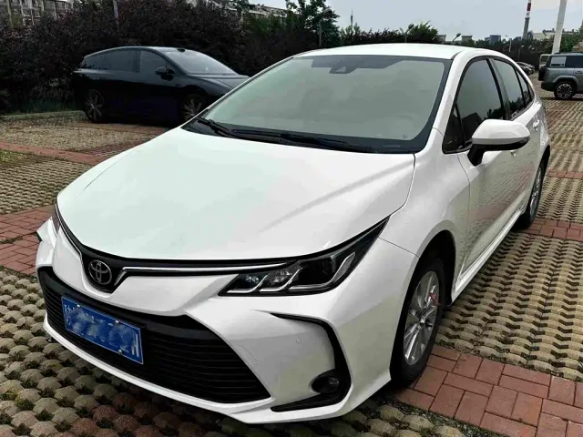 Фотография автомобиля — Toyota Corolla
