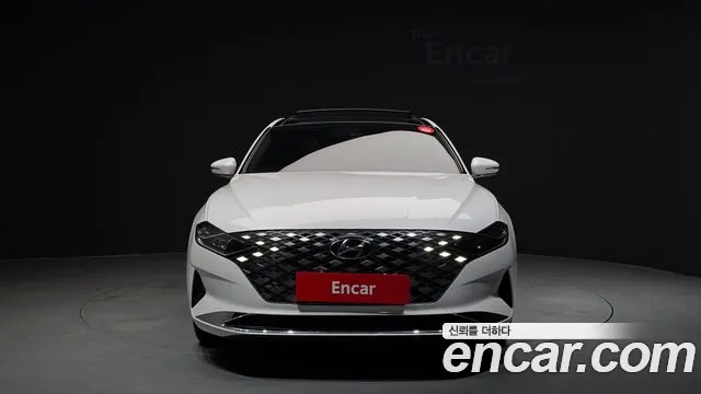 Hyundai Grandeur Новый Grandeur IG 3.0 LPi (Для проката) — Фото автомобиля 3