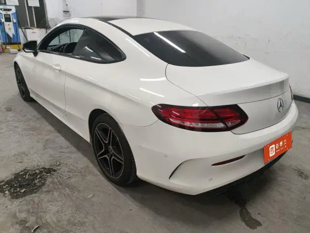 Mercedes-Benz C-Class — Фото автомобиля 7