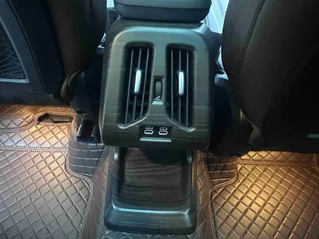 BMW X1 — Фото автомобиля 16