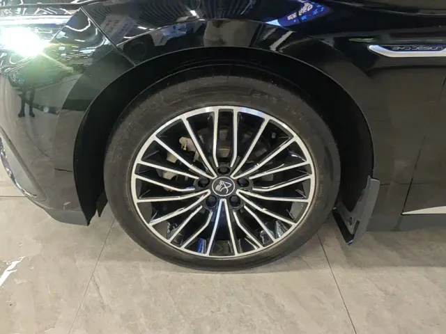 BYD Han — Фото автомобиля 22
