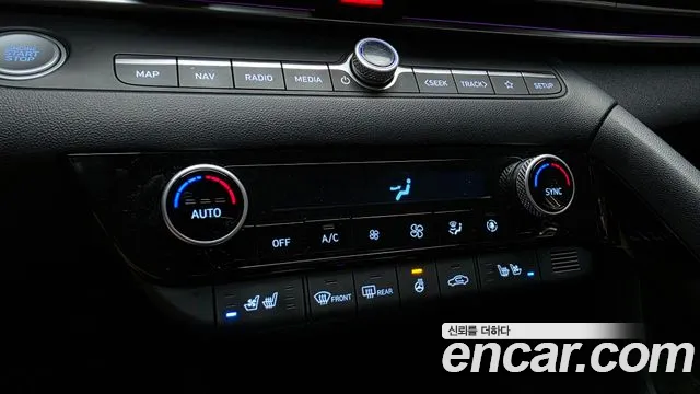 Hyundai AVANTE Новый Avante (CN7) — Фото автомобиля 17