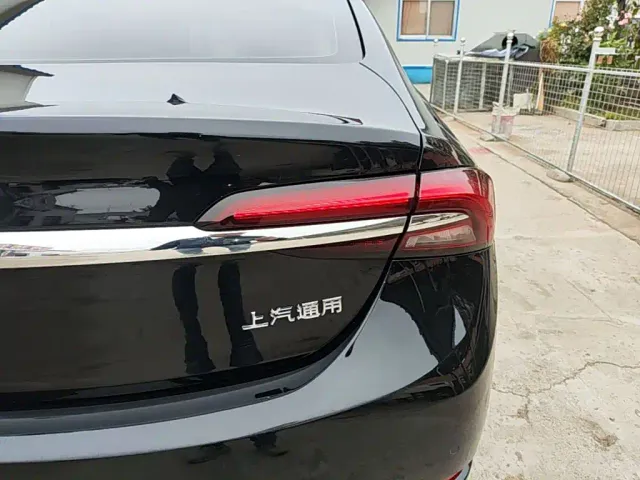 Buick LaCrosse — Фото автомобиля 23