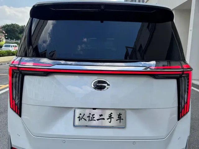 GAC Trumpchi M8 — Фото автомобиля 20