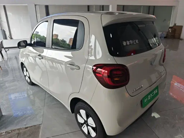 Wuling Hongguang Mini EV — Фото автомобиля 4
