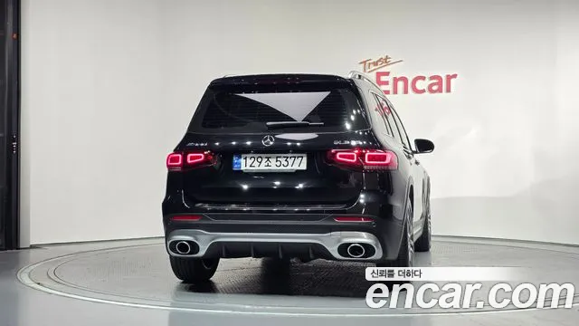 Mercedes-Benz GLB-Class — Фото автомобиля 4
