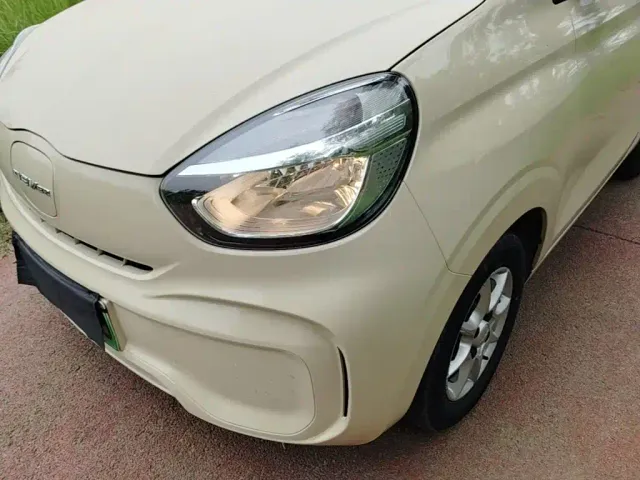 Roewe Clever — Фото автомобиля 23