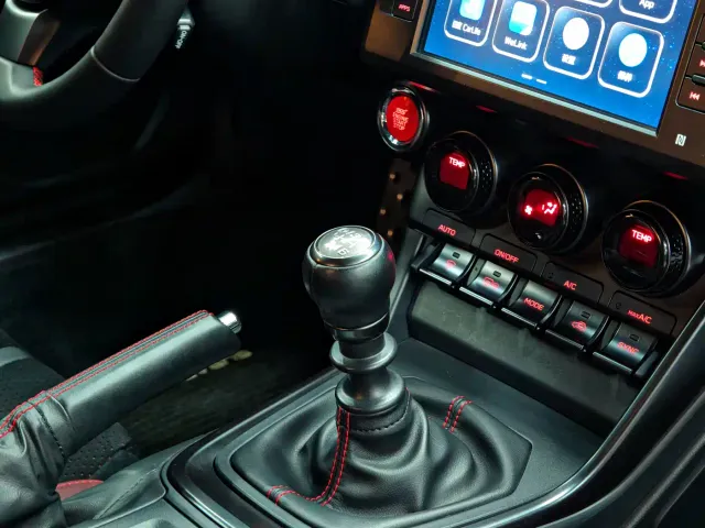 Subaru BRZ — Фото автомобиля 17