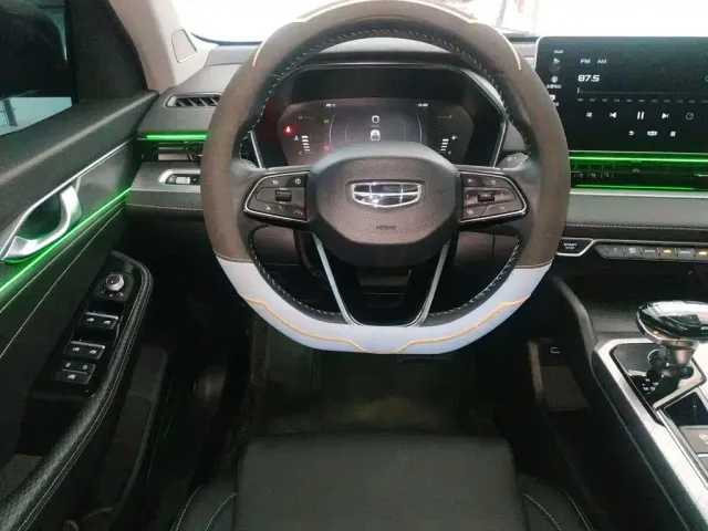 Geely Xingrui — Фото автомобиля 10