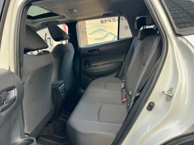 Toyota Corolla Cross — Фото автомобиля 8