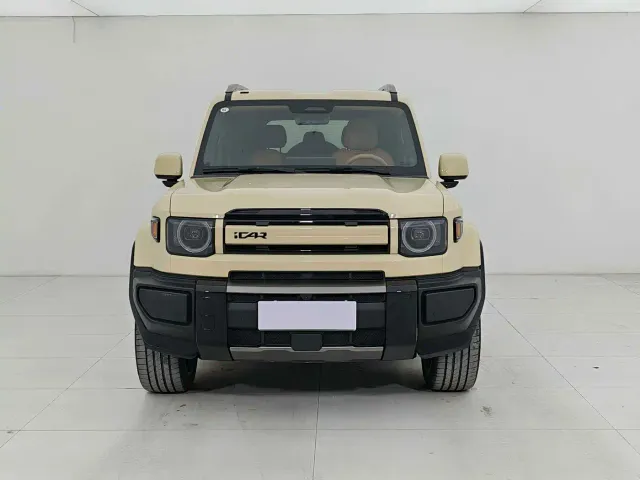iCAR iCAR V27 2026 200KM AWD Falcon 500 — Фото автомобиля 4