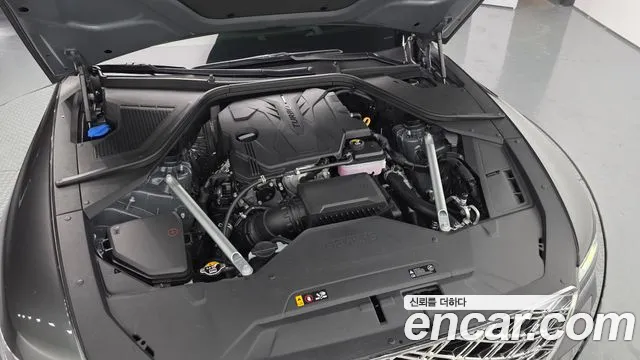 Genesis G80 Бензин 2.5 турбо AWD — Фото автомобиля 6