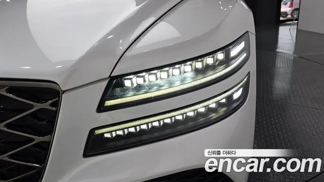 Genesis G80 Бензин 3.5 турбо AWD — Фото автомобиля 22
