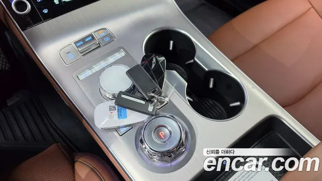 Genesis GV70 2.5T Бензин 2WD — Фото автомобиля 9
