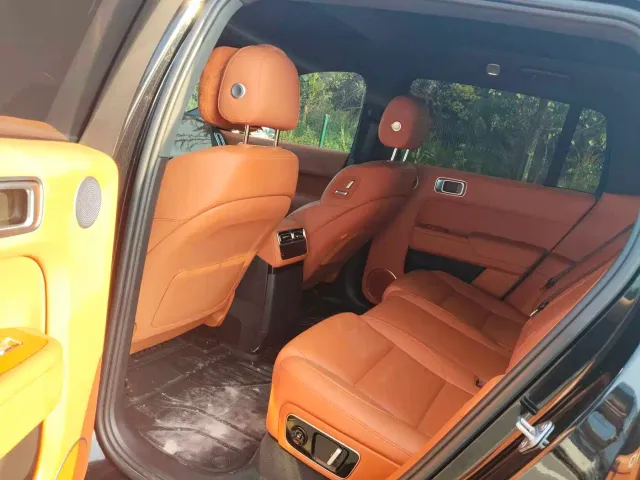 Li Auto L7 — Фото автомобиля 5