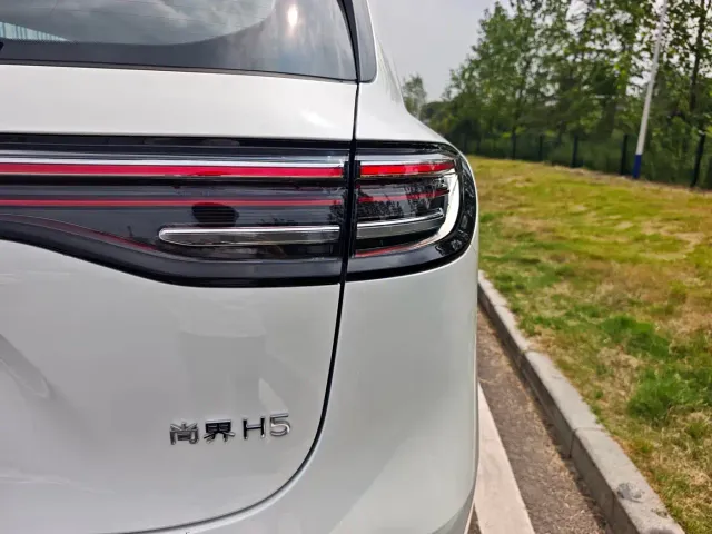 Shangjie SUV — Фото автомобиля 17