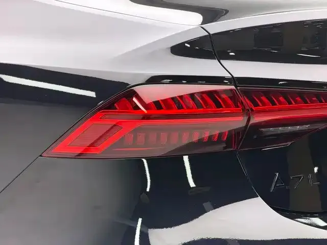 Audi A7L — Фото автомобиля 20