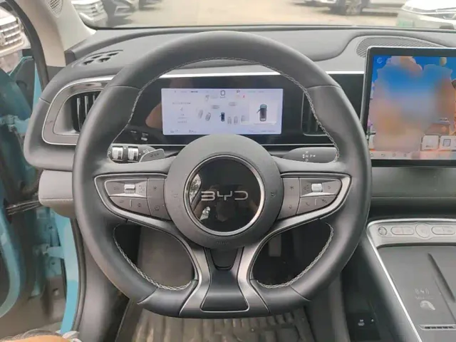 BYD Sealion 05 EV — Фото автомобиля 10