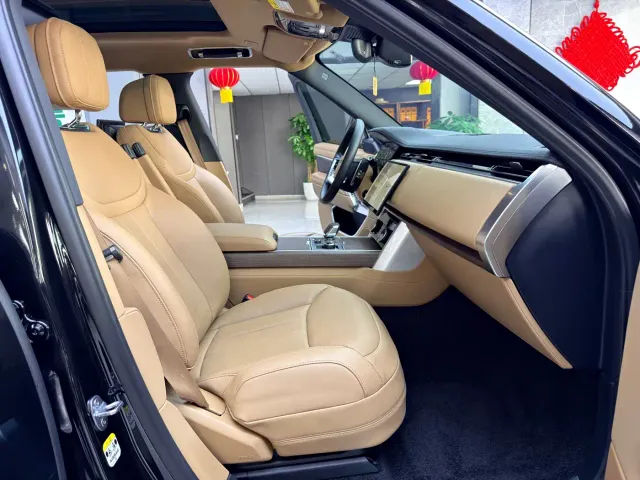 Land Rover Range Rover — Фото автомобиля 11