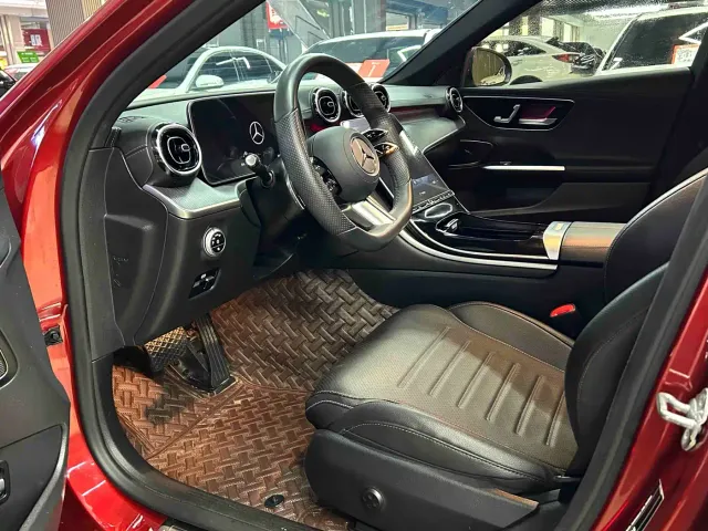 Mercedes-Benz C-Class — Фото автомобиля 4