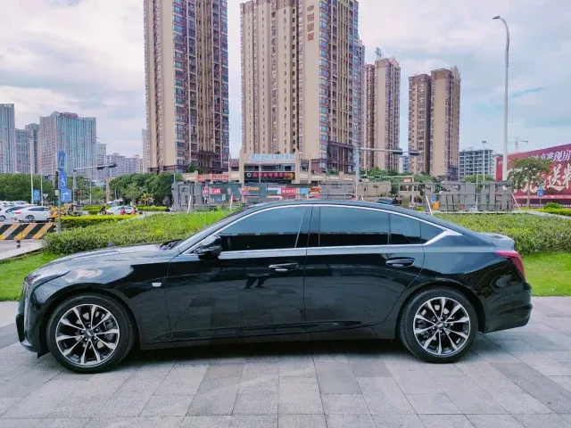 Cadillac CT5 — Фото автомобиля 5