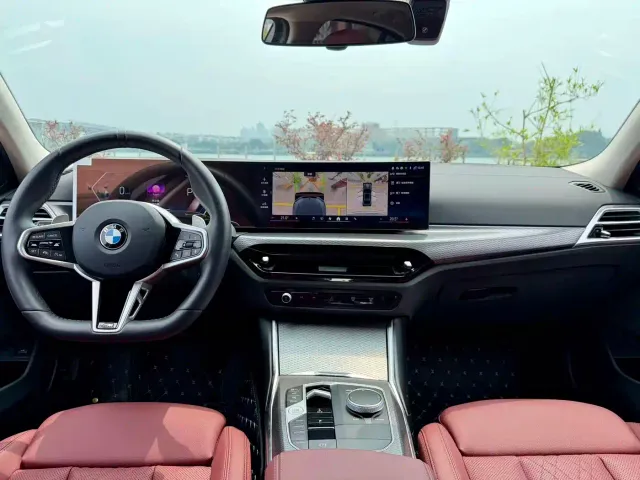 BMW 3 Series — Фото автомобиля 11