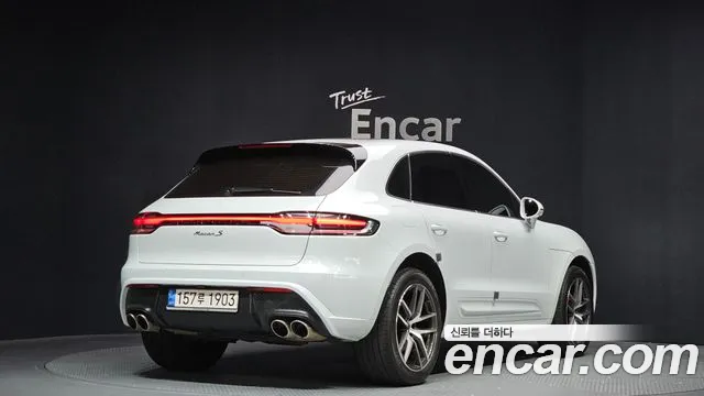 Porsche Macan — Фото автомобиля 2