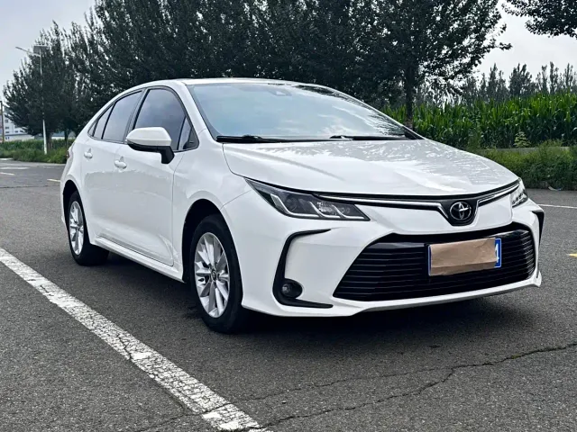 Toyota Corolla — Фото автомобиля 2