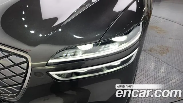 Genesis GV70 Electrified GV70 — Фото автомобиля 22