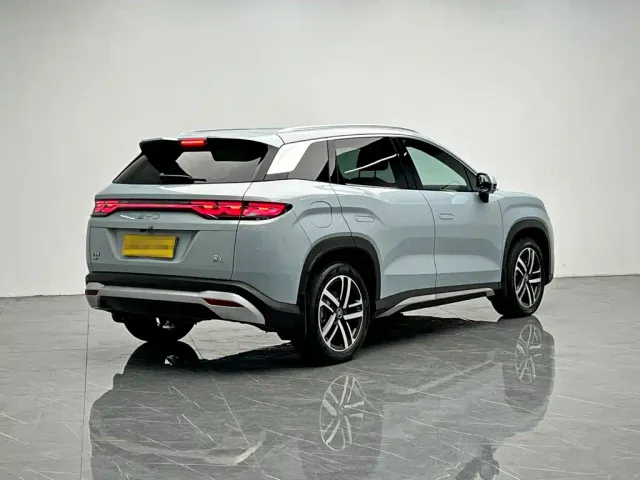 BYD Song L DM-i — Фото автомобиля 6