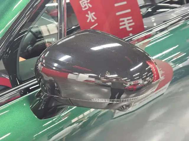 Leapmotor C10 — Фото автомобиля 11