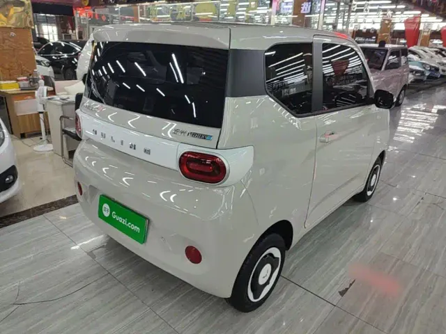 Wuling Hongguang Mini EV — Фото автомобиля 6