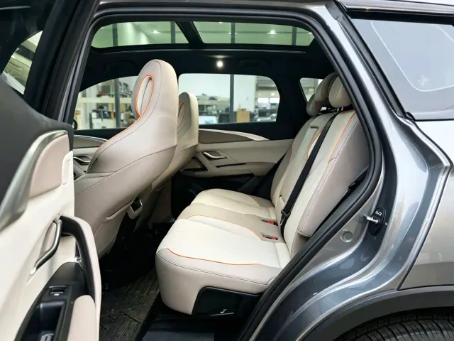 BYD Song Pro — Фото автомобиля 11