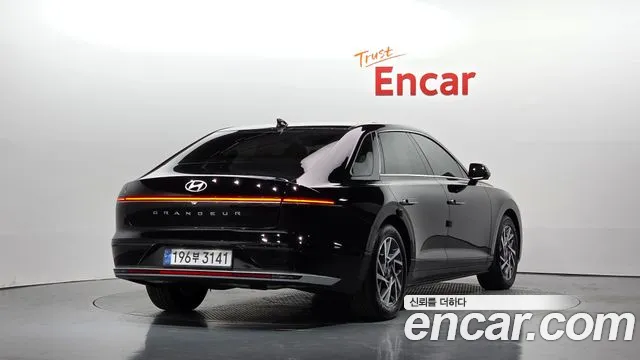 Hyundai Grandeur GN7 — Фото автомобиля 2