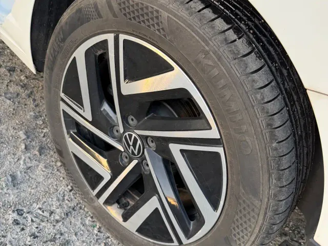 Volkswagen Sagitar — Фото автомобиля 10