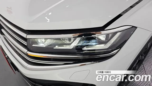 Volkswagen Touareg Touareg 3 поколение 3.0 TDI Prestige — Фото автомобиля 21