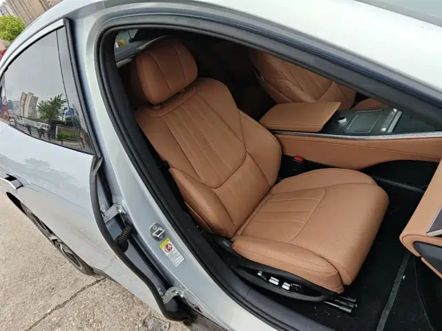 BYD Han L — Фото автомобиля 24